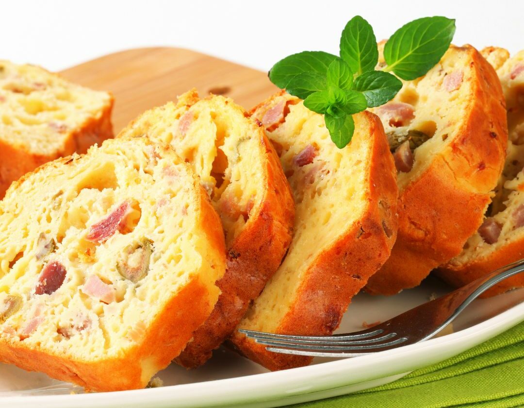 Cake au jambon et aux tomates confites